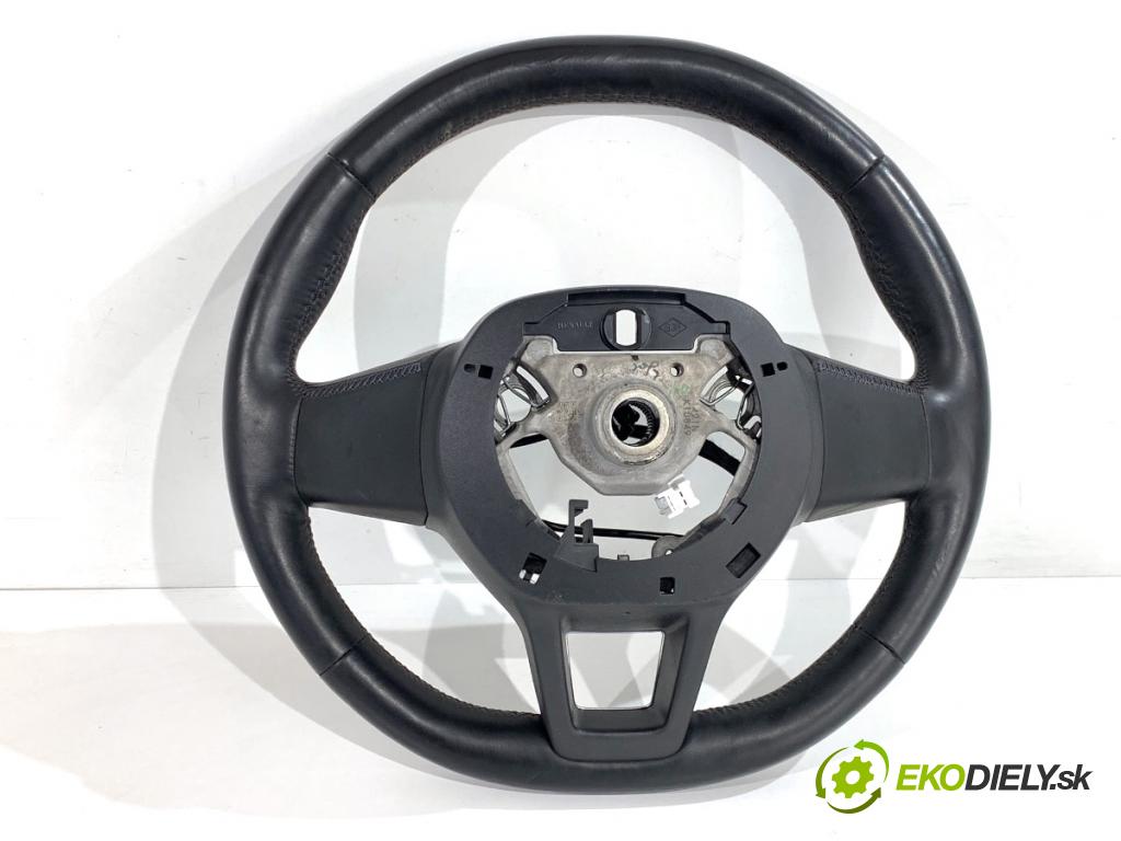 RENAULT ARKANA I SUV 2021 69 kW 1.5 E-TECH 145 1598 volant  (Volant)