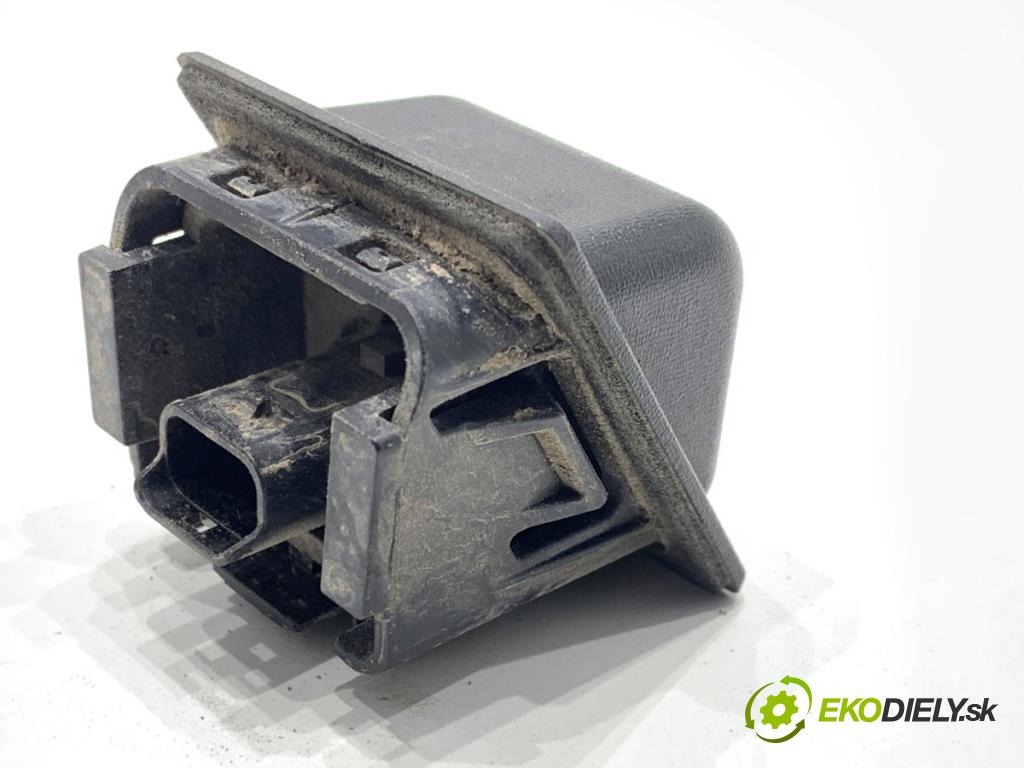 RENAULT ARKANA I SUV 2021 69 kW 1.5 E-TECH 145 1598 KAMERA