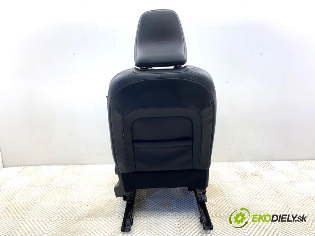 RENAULT ARKANA I SUV 2021 69 kW 1.5 E-TECH 145 1598 sedadlo levý přední část