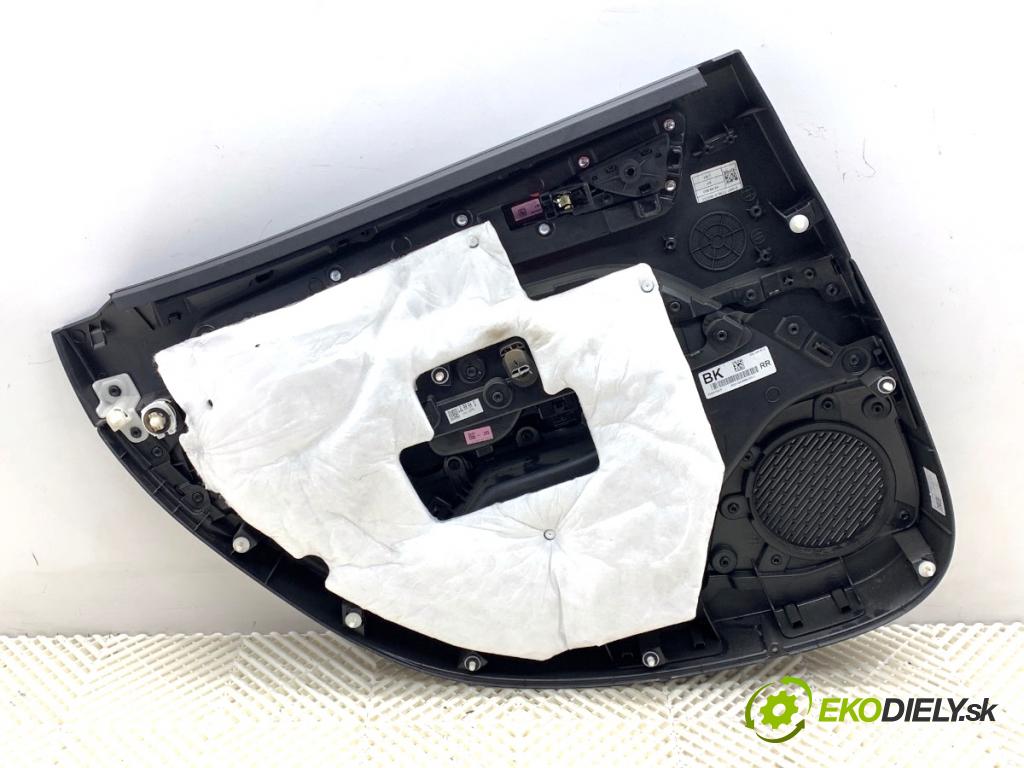 RENAULT ARKANA I SUV 2021 69 kW 1.5 E-TECH 145 1598 ča dveře pravý přední část 829001587R