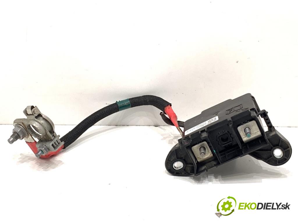 RENAULT ARKANA I SUV 2021 69 kW 1.5 E-TECH 145 1598 svorka plus 285A82523R