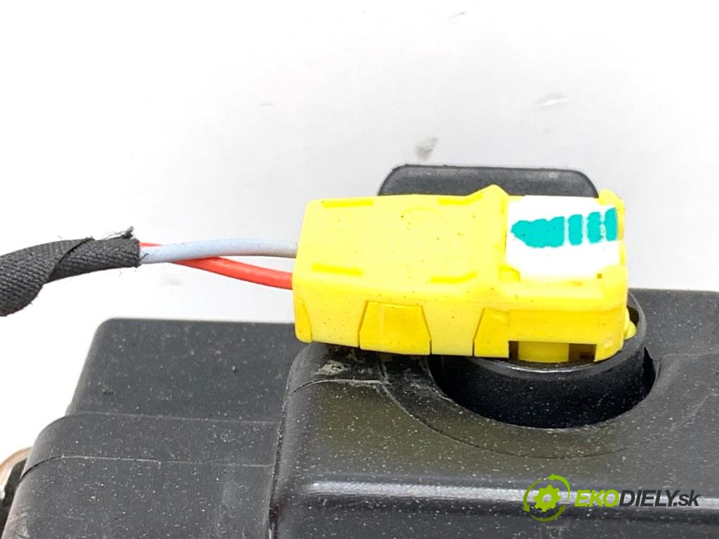 RENAULT ARKANA I SUV 2021 69 kW 1.5 E-TECH 145 1598 svorka plus 285A82523R