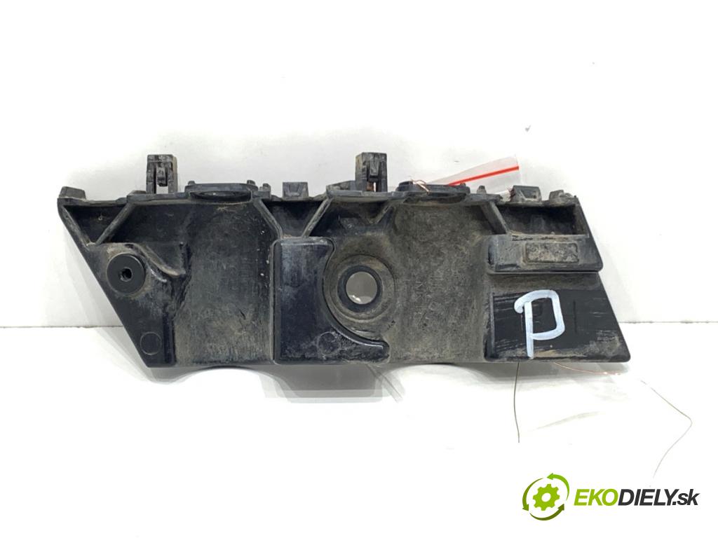 RENAULT ARKANA I SUV 2021 69 kW 1.5 E-TECH 145 1598 Úchyt nárazníka pravy predný 622225554R