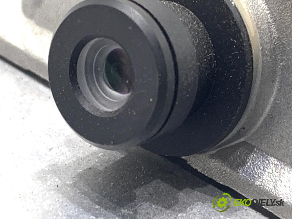 RENAULT ARKANA I SUV 2021 69 kW 1.5 E-TECH 145 1598 KAMERA okna PŘEDNÍ 284628217R