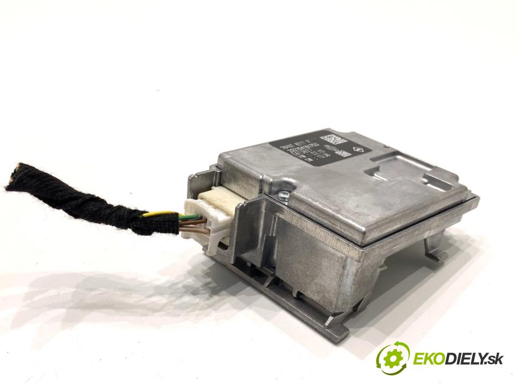 RENAULT ARKANA I SUV 2021 69 kW 1.5 E-TECH 145 1598 KAMERA okna PŘEDNÍ 284628217R