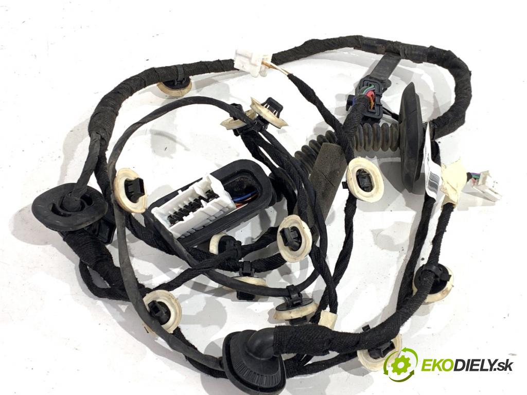 RENAULT ARKANA I SUV 2021 69 kW 1.5 E-TECH 145 1598 Káblovačka Dvere zad ľavy 241277235R