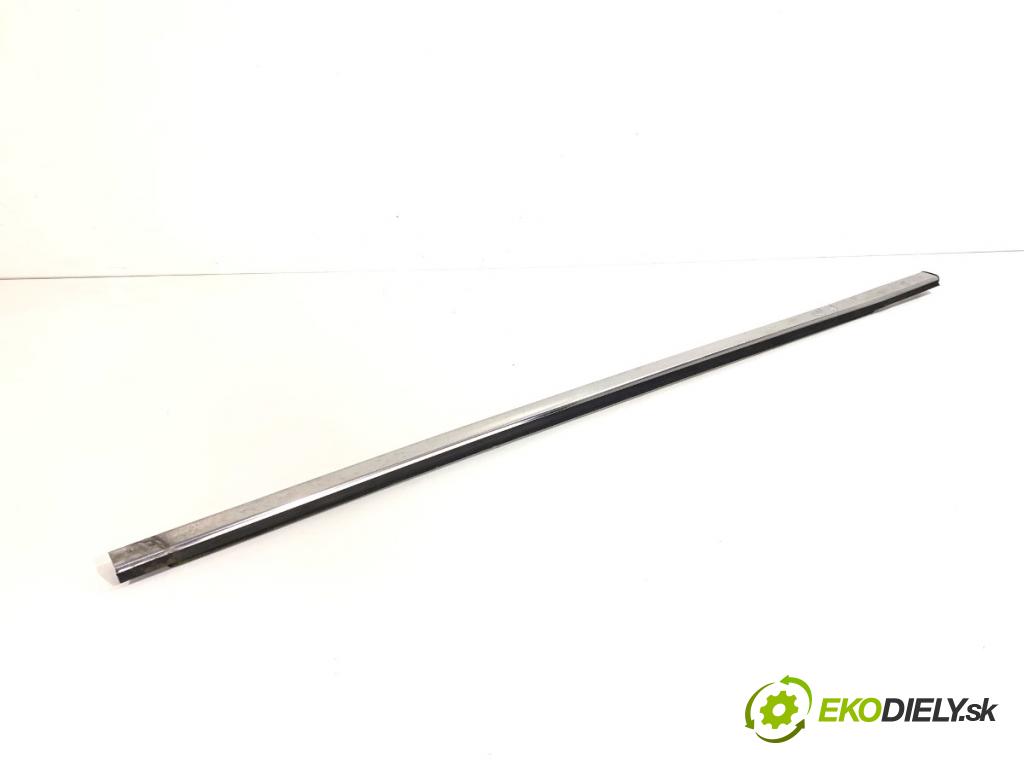 RENAULT ARKANA I SUV 2021 69 kW 1.5 E-TECH 145 1598 lišta Sbírání: přední část pravý 