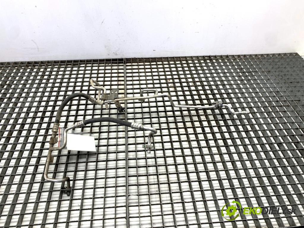 RENAULT ARKANA I SUV 2021 69 kW 1.5 E-TECH 145 1598 rúrka klimatizace 924408697R (Trubka klimatizace)