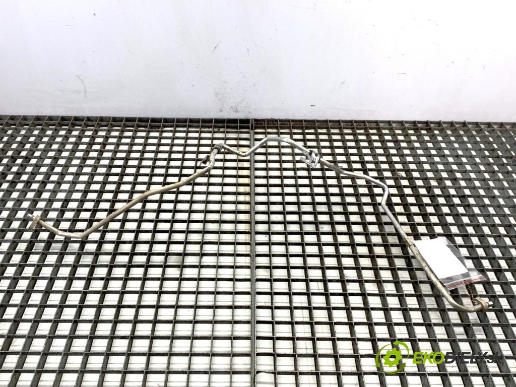 RENAULT ARKANA I SUV 2021 69 kW 1.5 E-TECH 145 1598 rúrka klimatizace 924404114R (Trubka klimatizace)