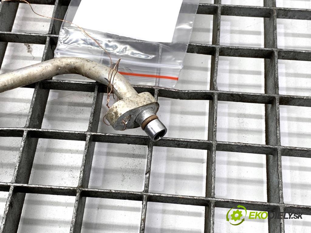 RENAULT ARKANA I SUV 2021 69 kW 1.5 E-TECH 145 1598 rúrka klimatizace 924404114R (Trubka klimatizace)