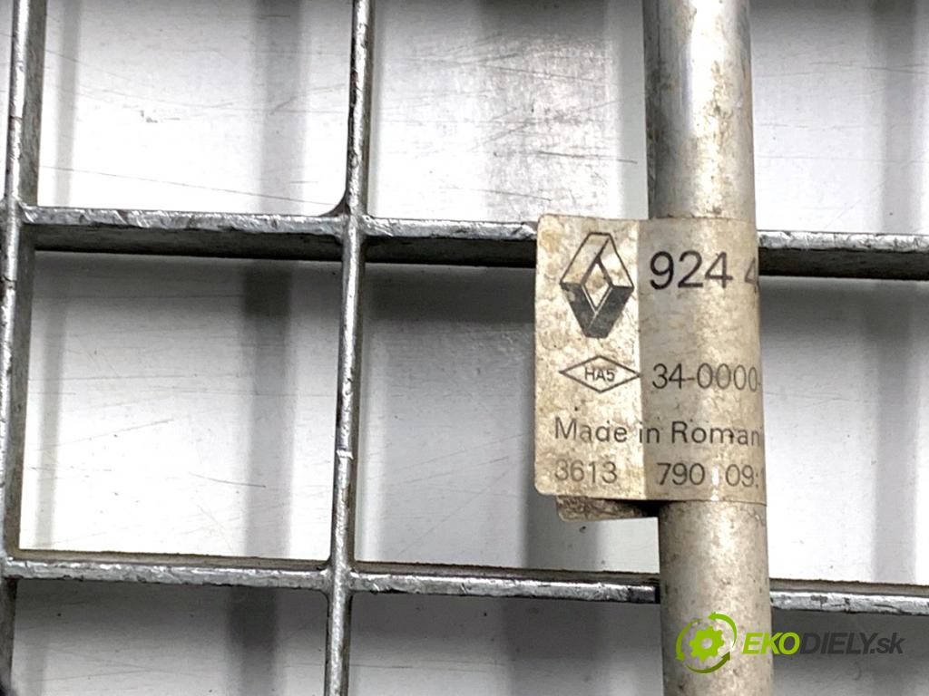 RENAULT ARKANA I SUV 2021 69 kW 1.5 E-TECH 145 1598 rúrka klimatizace 924404114R (Trubka klimatizace)