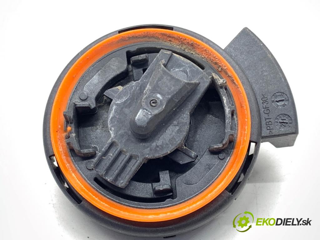 RENAULT ARKANA I SUV 2021 69 kW 1.5 E-TECH 145 1598 Snímač nárazu 988332989R (Snímač nárazu)