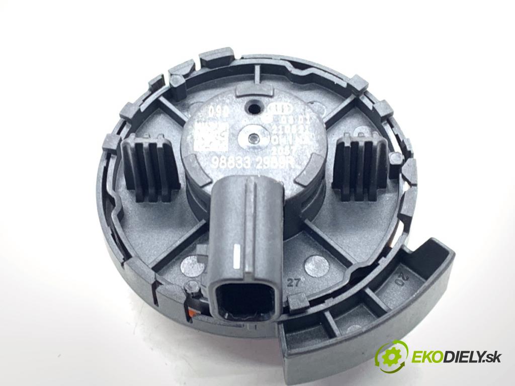 RENAULT ARKANA I SUV 2021 69 kW 1.5 E-TECH 145 1598 Snímač nárazu 988332989R (Snímač nárazu)