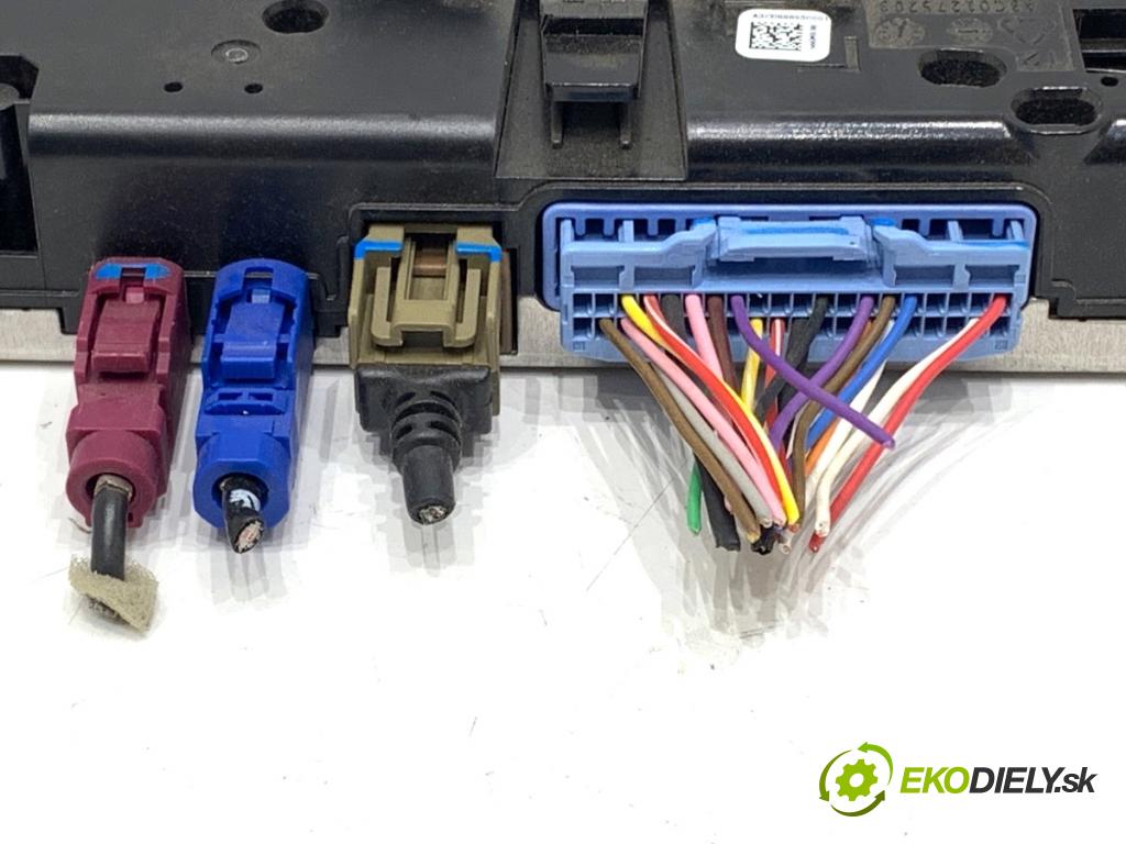 RENAULT ARKANA I SUV 2021 69 kW 1.5 E-TECH 145 1598 Modul antény radia 2591A9796R