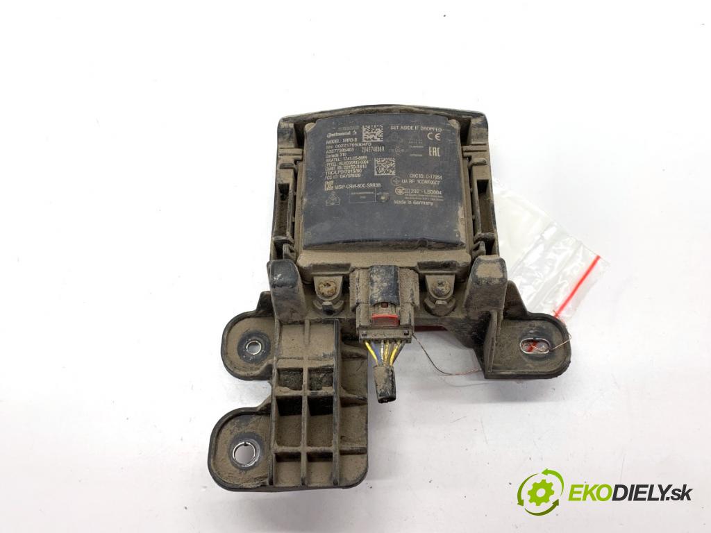 RENAULT ARKANA I SUV 2021 69 kW 1.5 E-TECH 145 1598 RADAR: DISTRONIC 284E74036R