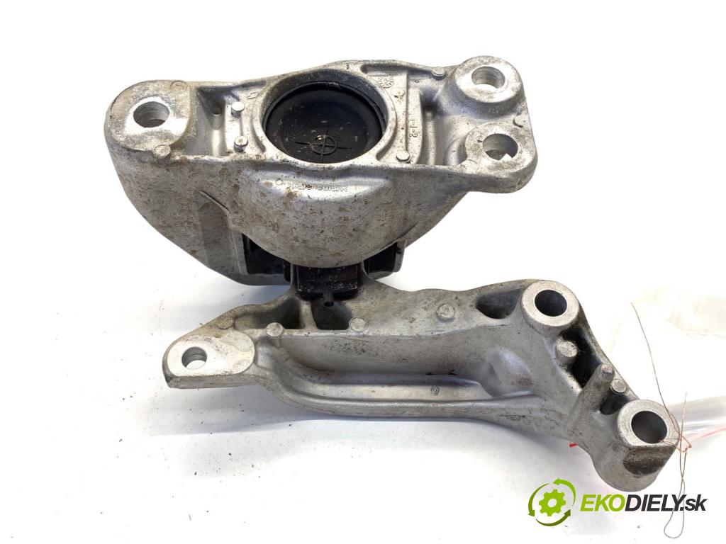 RENAULT ARKANA I SUV 2021 69 kW 1.5 E-TECH 145 1598 Držiak Motor 112320745R