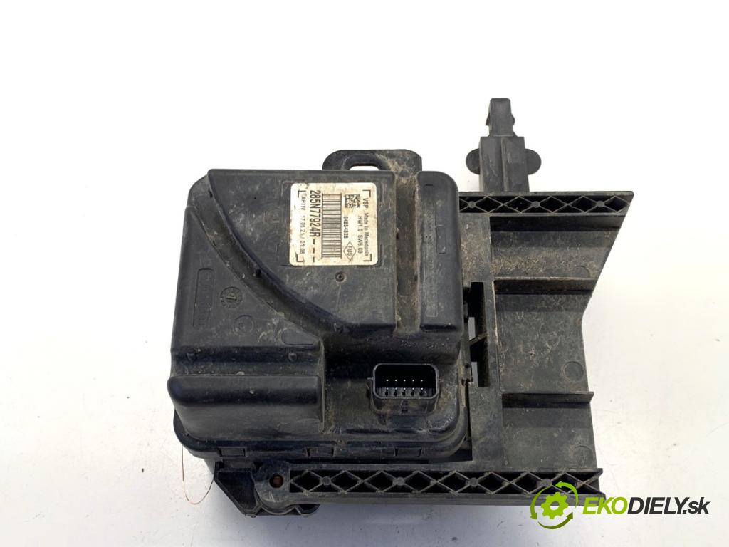 RENAULT ARKANA I SUV 2021 69 kW 1.5 E-TECH 145 1598 GENERATOR: ZVUK: 285N77924R