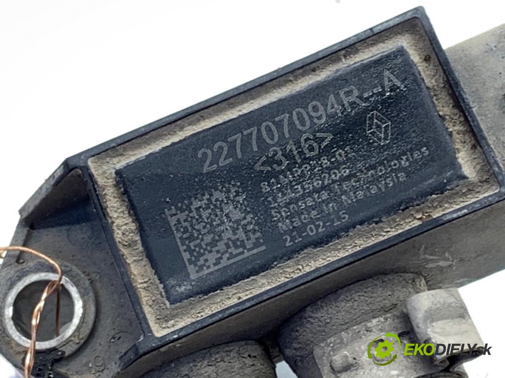 RENAULT ARKANA I SUV 2021 69 kW 1.5 E-TECH 145 1598 snímač tlaku spalín DPF 227707094R