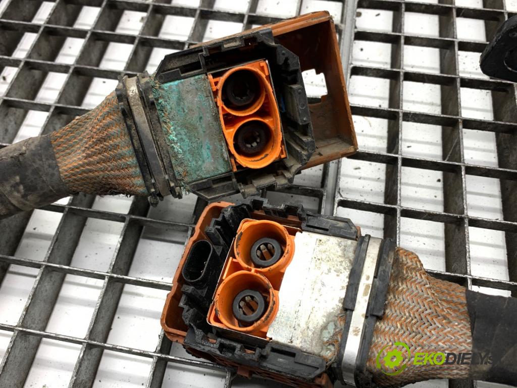 RENAULT ARKANA I SUV 2021 69 kW 1.5 E-TECH 145 1598 trubka vysokého NAPĚTÍ: 297A26001R