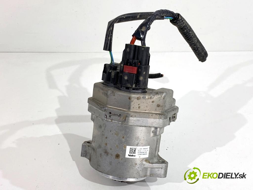 NISSAN QASHQAI J12 SUV 2024 103 kW 1.3 DIG-T 1332 motor servočerpadlo JJ301-003242