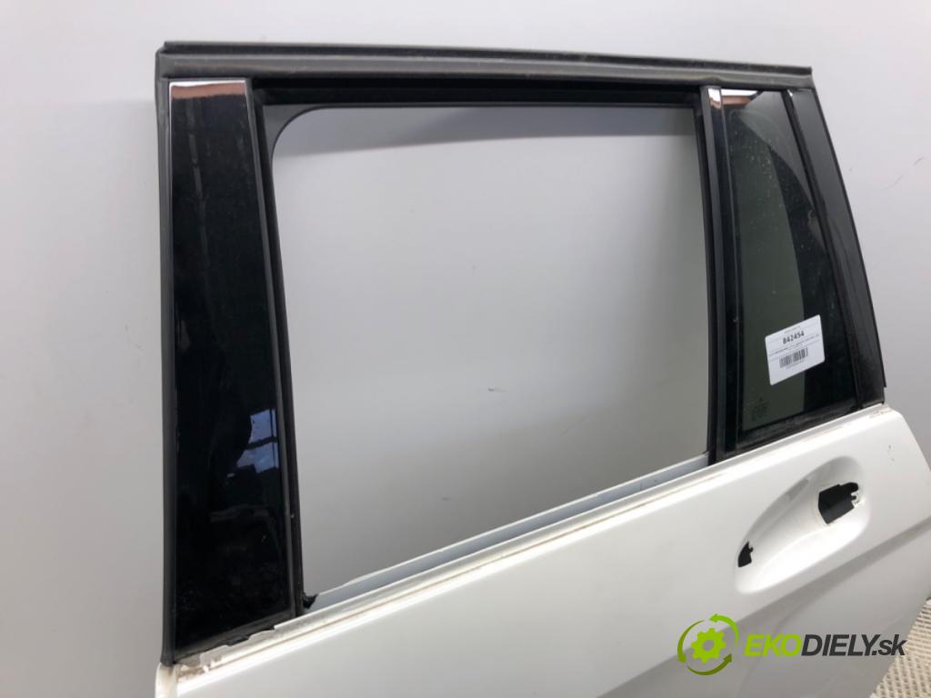 MERCEDES-BENZ X204 SUV 2012 125 kW 220 CDI (204.902) 2143 Dvere ľavy zad 799