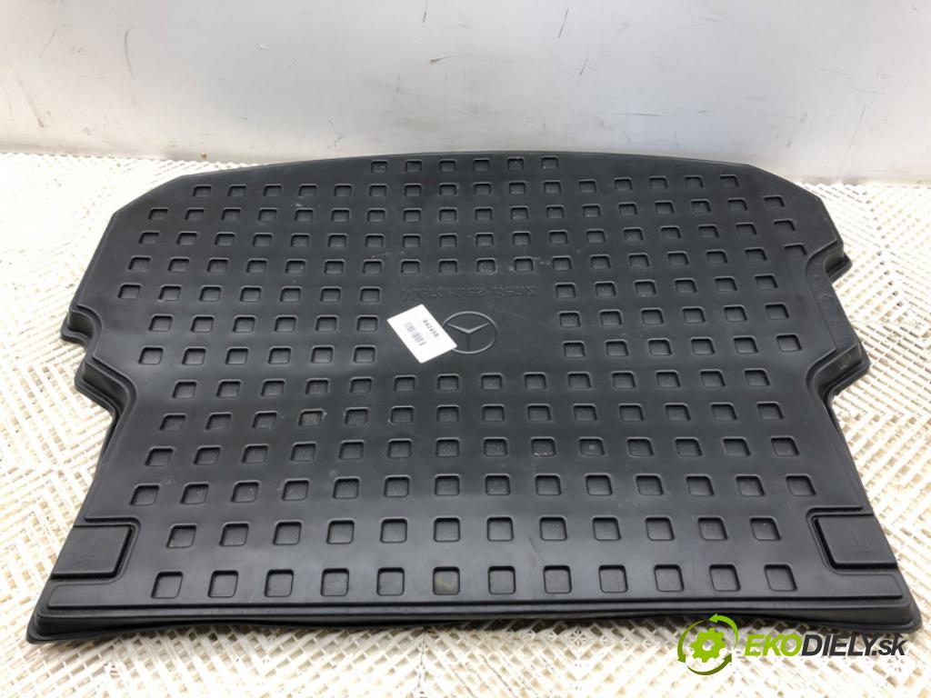 MERCEDES-BENZ X204 SUV 2012 125 kW 220 CDI (204.902) 2143 KRYTINA: kufra pryžová A2048140541