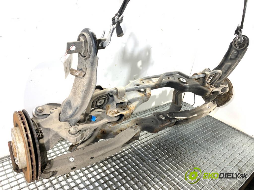 MERCEDES-BENZ CLA coupe coupe 2014 155 kW CLA 250 4-matic (117.346) 1991 Výstuha zad 1763502400