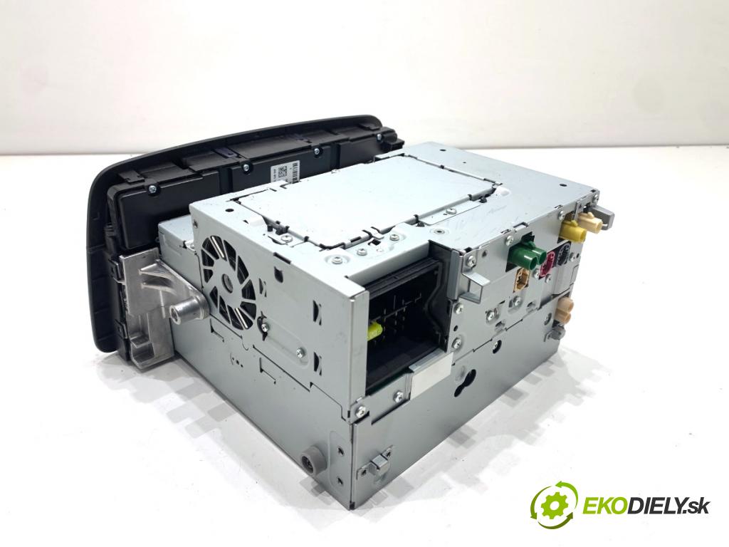 MERCEDES-BENZ CLA coupe coupe 2014 155 kW CLA 250 4-matic (117.346) 1991 RADIO Navigácia A2469008413 (Audio zariadenie)