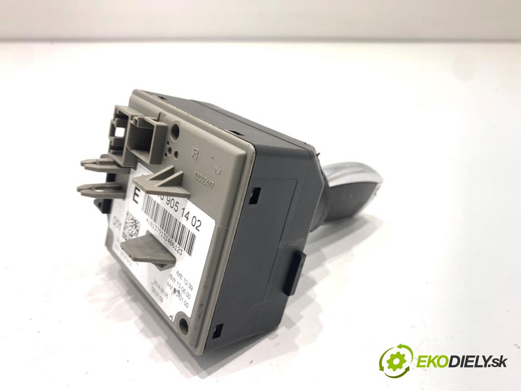 MERCEDES-BENZ CLA coupe coupe 2014 155 kW CLA 250 4-matic (117.346) 1991 spinačka A2469051402 (Spínacia skrinka)