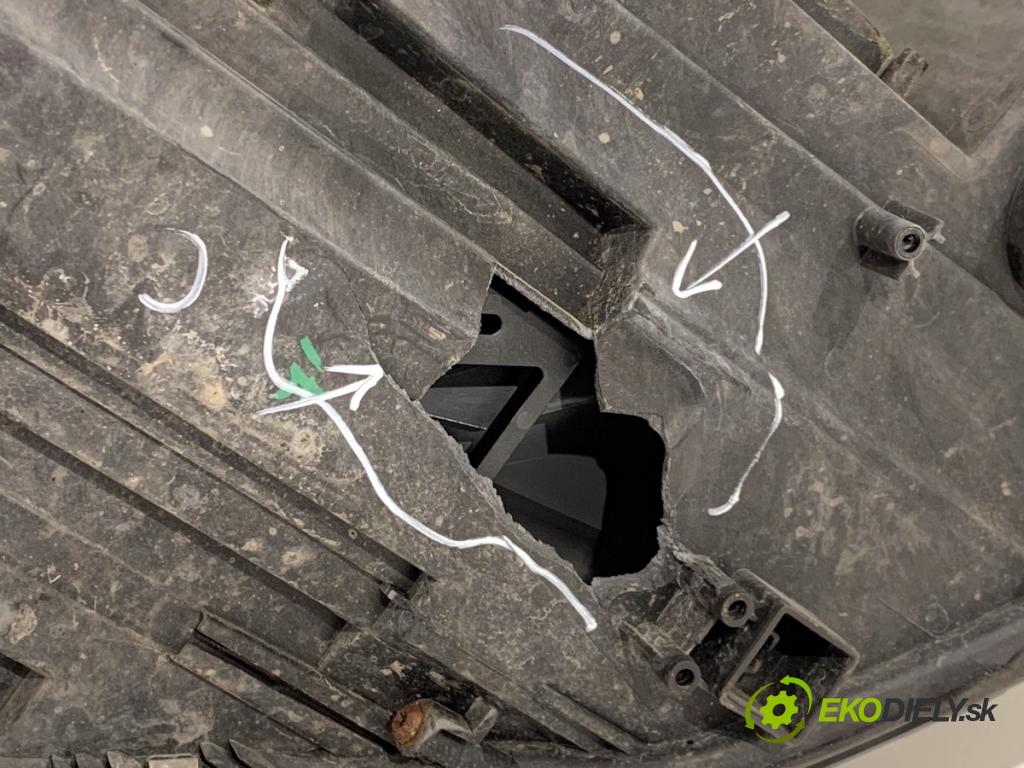 MERCEDES-BENZ CLA coupe coupe 2014 155 kW CLA 250 4-matic (117.346) 1991 Svetlomet ľavy predný A1179066900