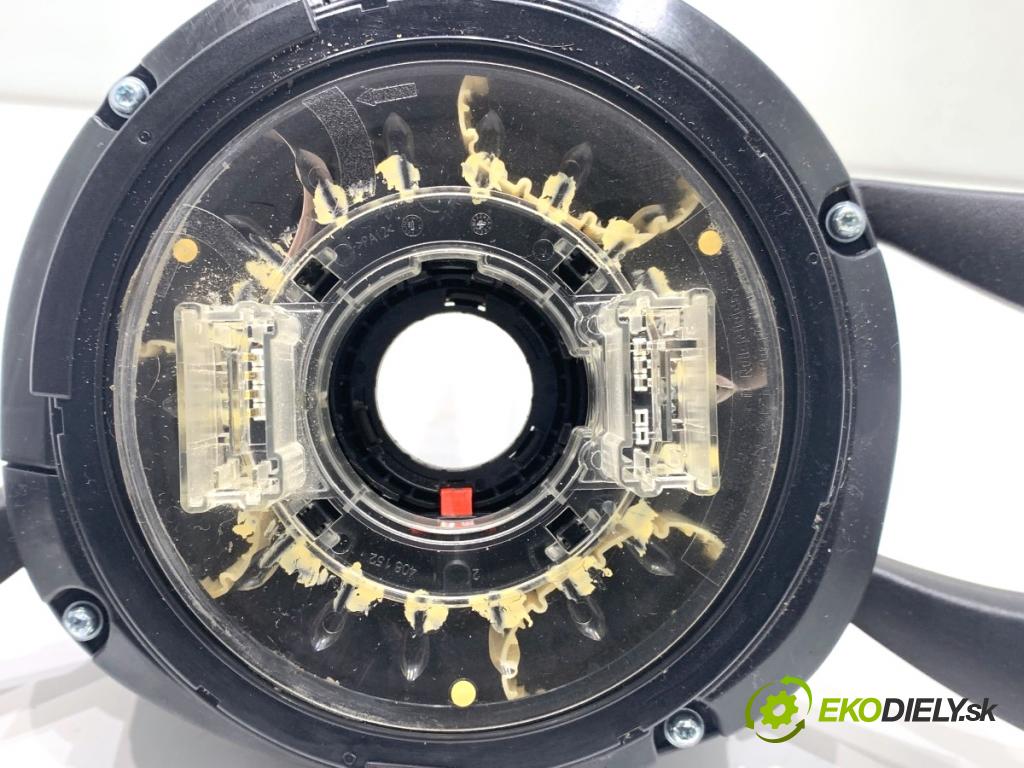 MERCEDES-BENZ CLA coupe coupe 2014 155 kW CLA 250 4-matic (117.346) 1991 Prepínač kombinovaný A2469001711 (Prepínacie páčky pod volantom)