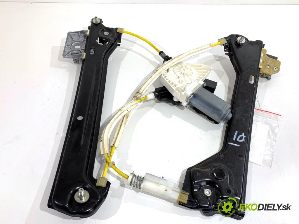 MERCEDES-BENZ CLA coupe coupe 2014 155 kW CLA 250 4-matic (117.346) 1991 mechanismus okna pravý zadní část 