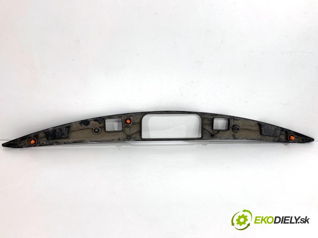 MERCEDES-BENZ CLA coupe coupe 2014 155 kW CLA 250 4-matic (117.346) 1991 lišta dveří zadní část A1177500093