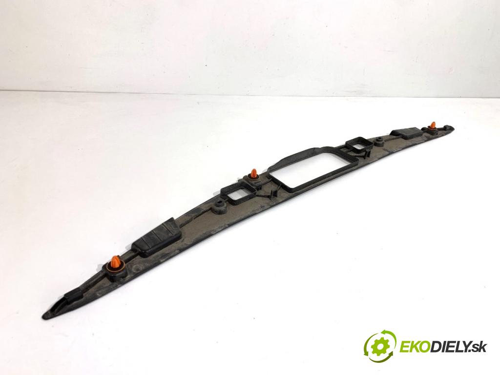 MERCEDES-BENZ CLA coupe coupe 2014 155 kW CLA 250 4-matic (117.346) 1991 lišta dveří zadní část A1177500093