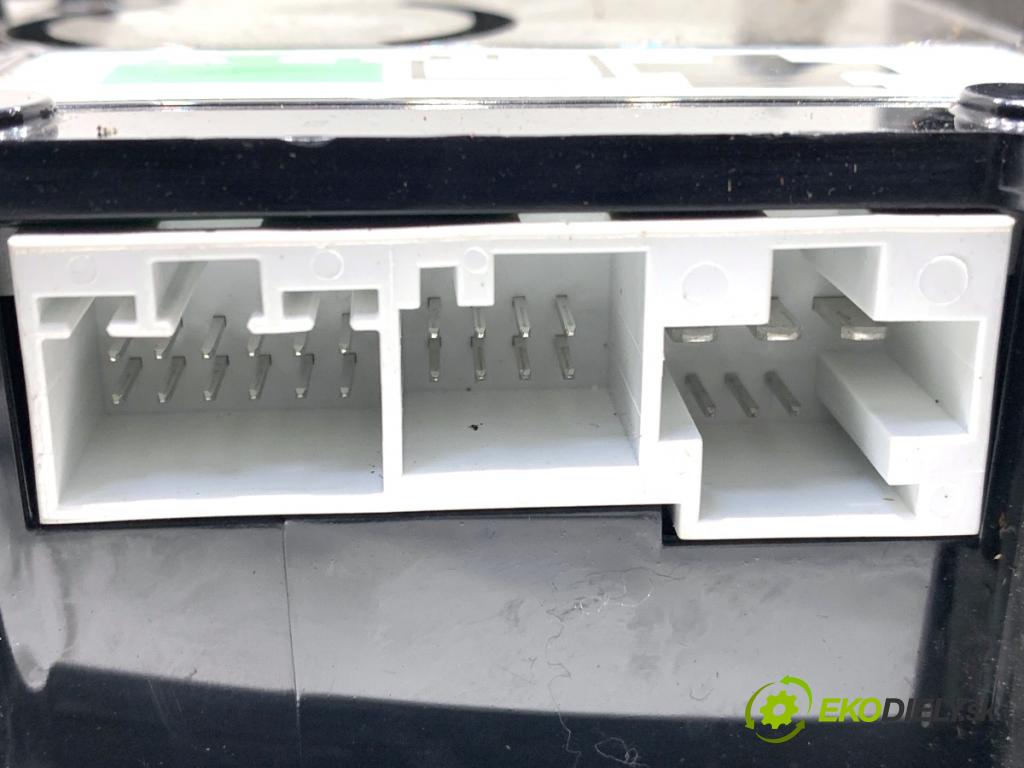 MERCEDES-BENZ CLA coupe coupe 2014 155 kW CLA 250 4-matic (117.346) 1991 světlo stropní A0009007503