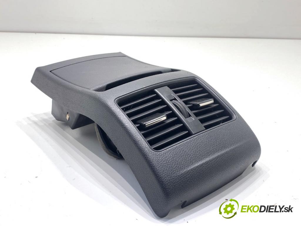 MERCEDES-BENZ CLA coupe coupe 2014 155 kW CLA 250 4-matic (117.346) 1991 mří topení zadní část A2468300003