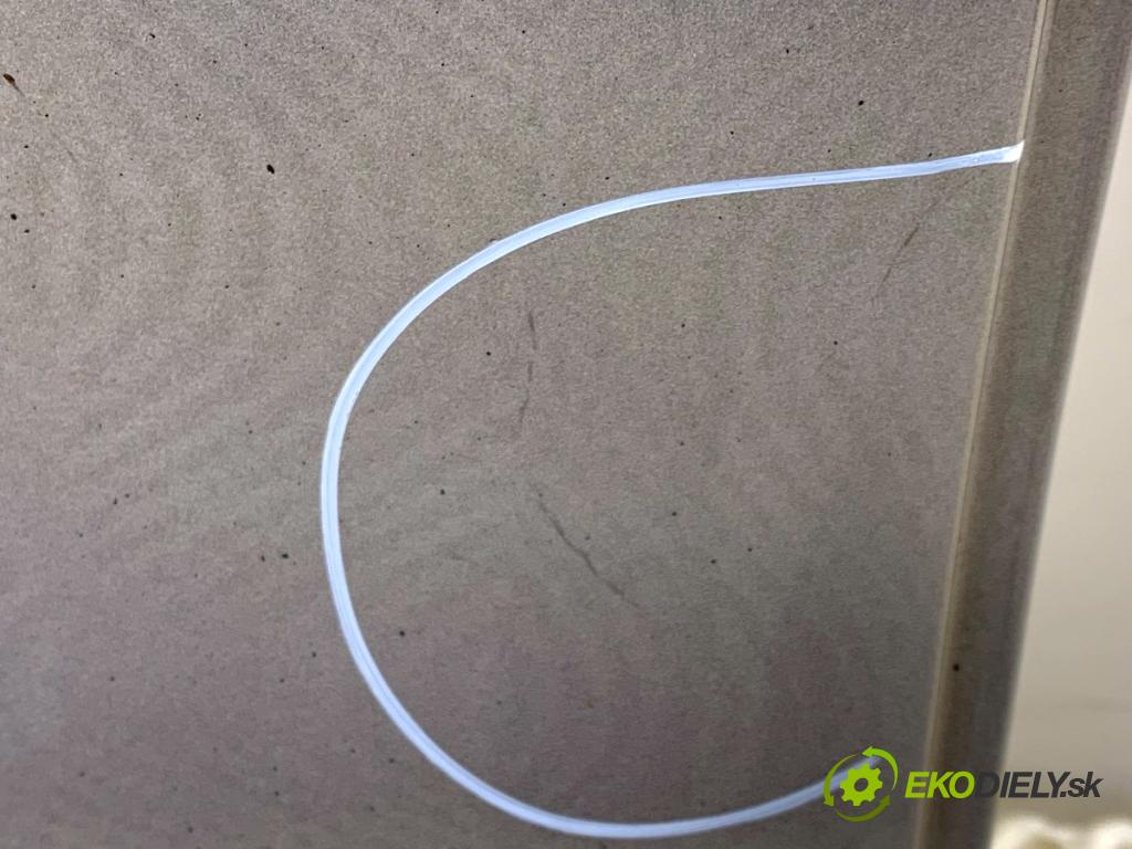 MERCEDES-BENZ CLA coupe coupe 2014 155 kW CLA 250 4-matic (117.346) 1991 dveře pravý zadní část 787