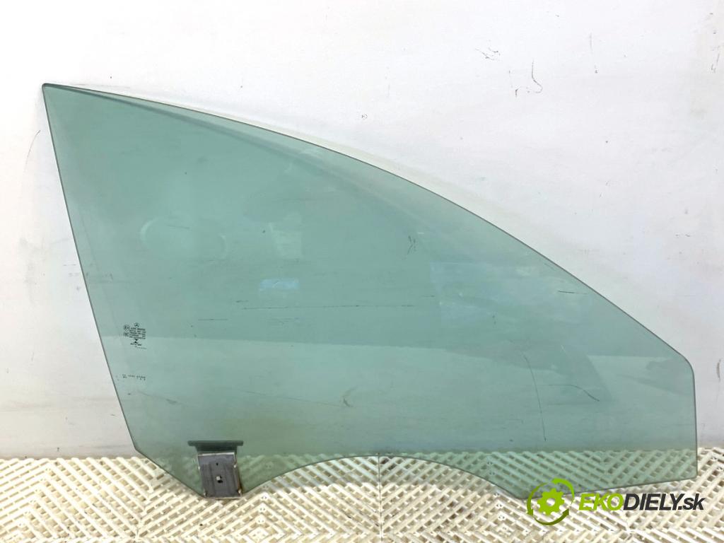 MERCEDES-BENZ CLA coupe coupe 2014 155 kW CLA 250 4-matic (117.346) 1991 okno pravý přední část 