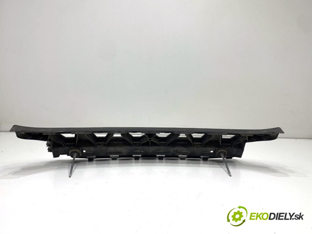 MERCEDES-BENZ CLA coupe coupe 2014 155 kW CLA 250 4-matic (117.346) 1991 Úchyt nárazníka zad stredový A1178850965