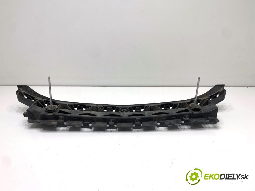 MERCEDES-BENZ CLA coupe coupe 2014 155 kW CLA 250 4-matic (117.346) 1991 Úchyt nárazníka zad stredový A1178850965