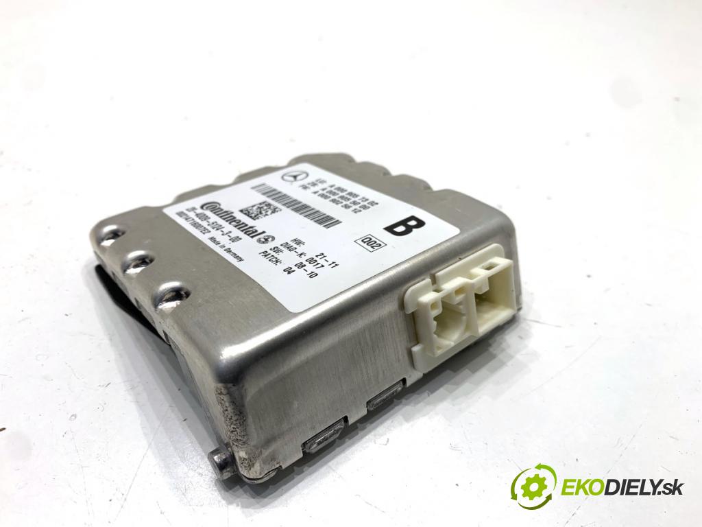 MERCEDES-BENZ CLA coupe coupe 2014 155 kW CLA 250 4-matic (117.346) 1991 KAMERA okna PŘEDNÍ A0009057302