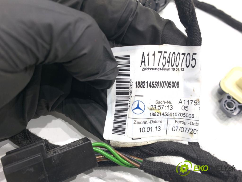 MERCEDES-BENZ CLA coupe coupe 2014 155 kW CLA 250 4-matic (117.346) 1991 Káblovačka Dvere predný ľavy A1175400705