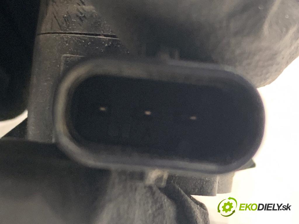 MERCEDES-BENZ CLA coupe coupe 2014 155 kW CLA 250 4-matic (117.346) 1991 snímač PDC A0009059300