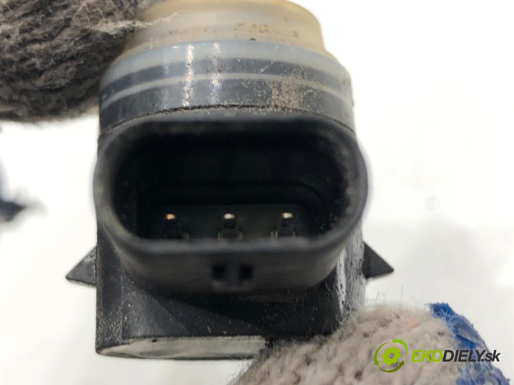 MERCEDES-BENZ CLA coupe coupe 2014 155 kW CLA 250 4-matic (117.346) 1991 snímač PDC A0009051202