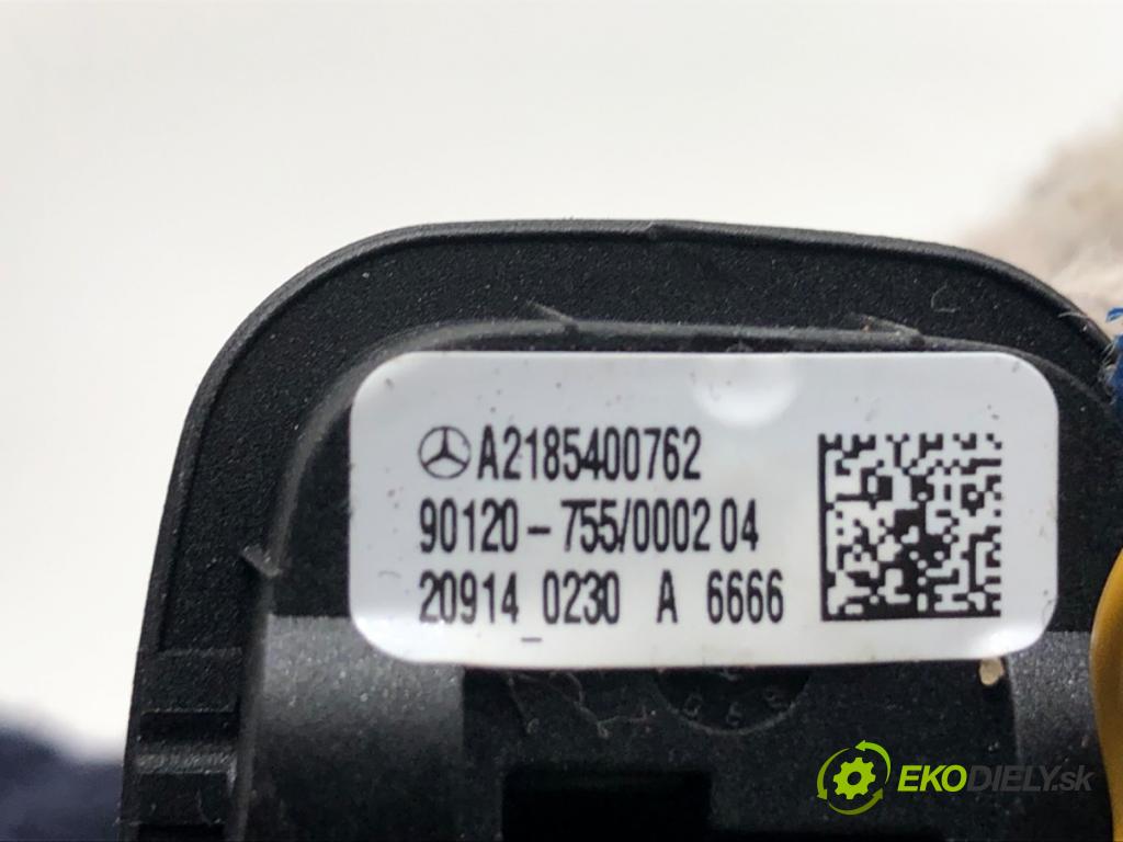 MERCEDES-BENZ CLA coupe coupe 2014 155 kW CLA 250 4-matic (117.346) 1991 lopatky: A2185400762 A2185400662