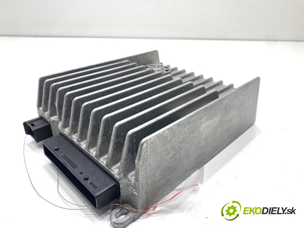 MERCEDES-BENZ CLA coupe coupe 2014 155 kW CLA 250 4-matic (117.346) 1991 zesilovač A2469008213 (Zesilovač)