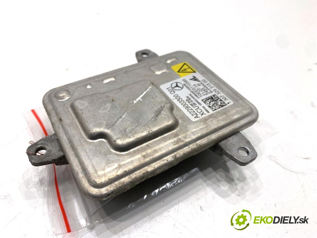 MERCEDES-BENZ CLA coupe coupe 2014 155 kW CLA 250 4-matic (117.346) 1991 Menič XENON A2229003300 (Riadiaca jednotka xenónu)