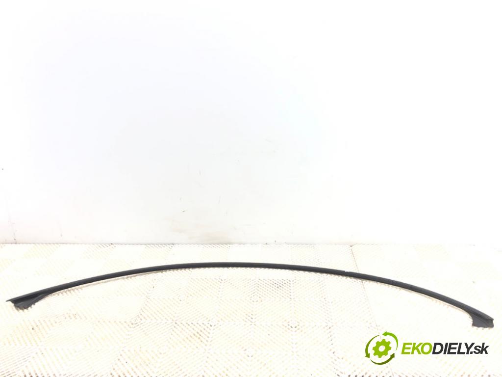 MERCEDES-BENZ CLA coupe coupe 2014 155 kW CLA 250 4-matic (117.346) 1991 lišta dveří levá strana 