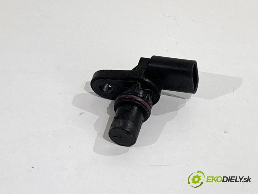 AUDI Q8 SUV 2018 210 kW 50 TDI Mild Hybrid quattro 2967 Snímač pozície vačkového hriadeľa 06M907601D (Snímač polohy kľukového hriadeľa)