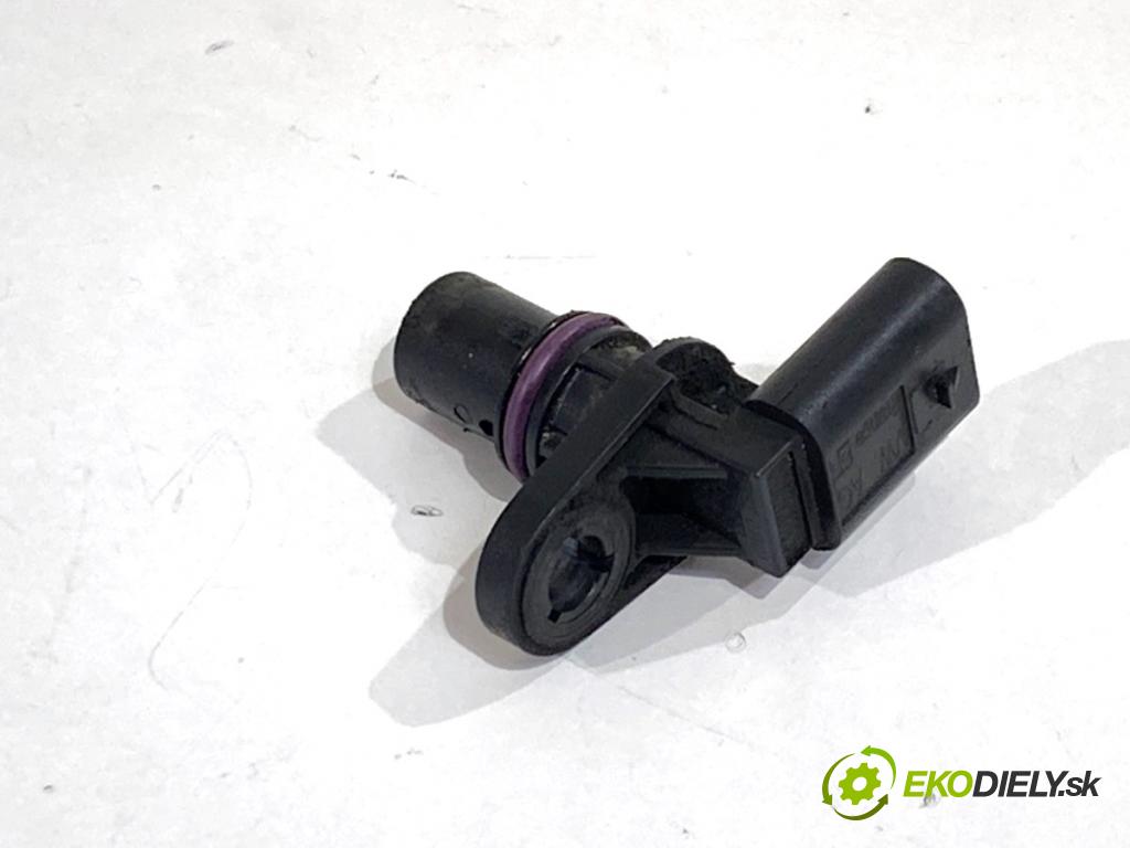 AUDI Q8 SUV 2018 210 kW 50 TDI Mild Hybrid quattro 2967 Snímač pozície vačkového hriadeľa 06M907601D (Snímač polohy kľukového hriadeľa)